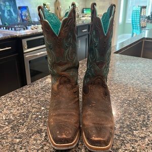 Justin Cowgirl Boots